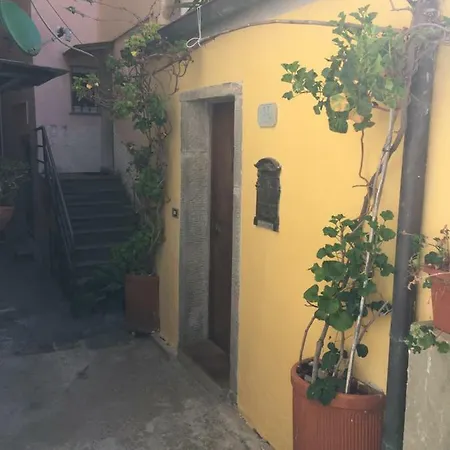 Chic 5 Terre Apartmán *